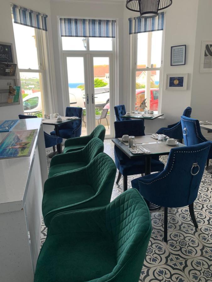 Lazy Waves Boutique B&B New Quay Dış mekan fotoğraf