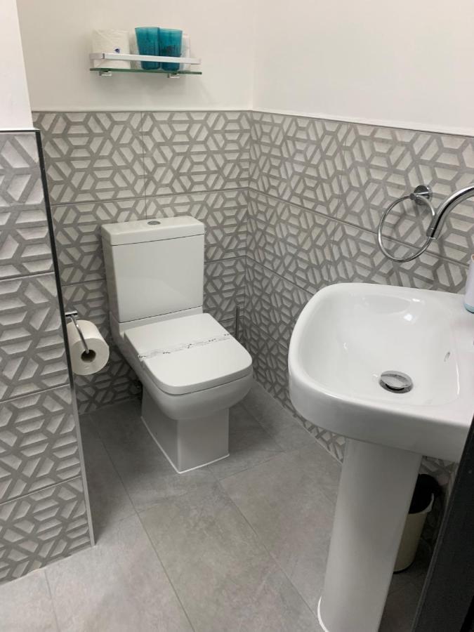 Lazy Waves Boutique B&B New Quay Dış mekan fotoğraf