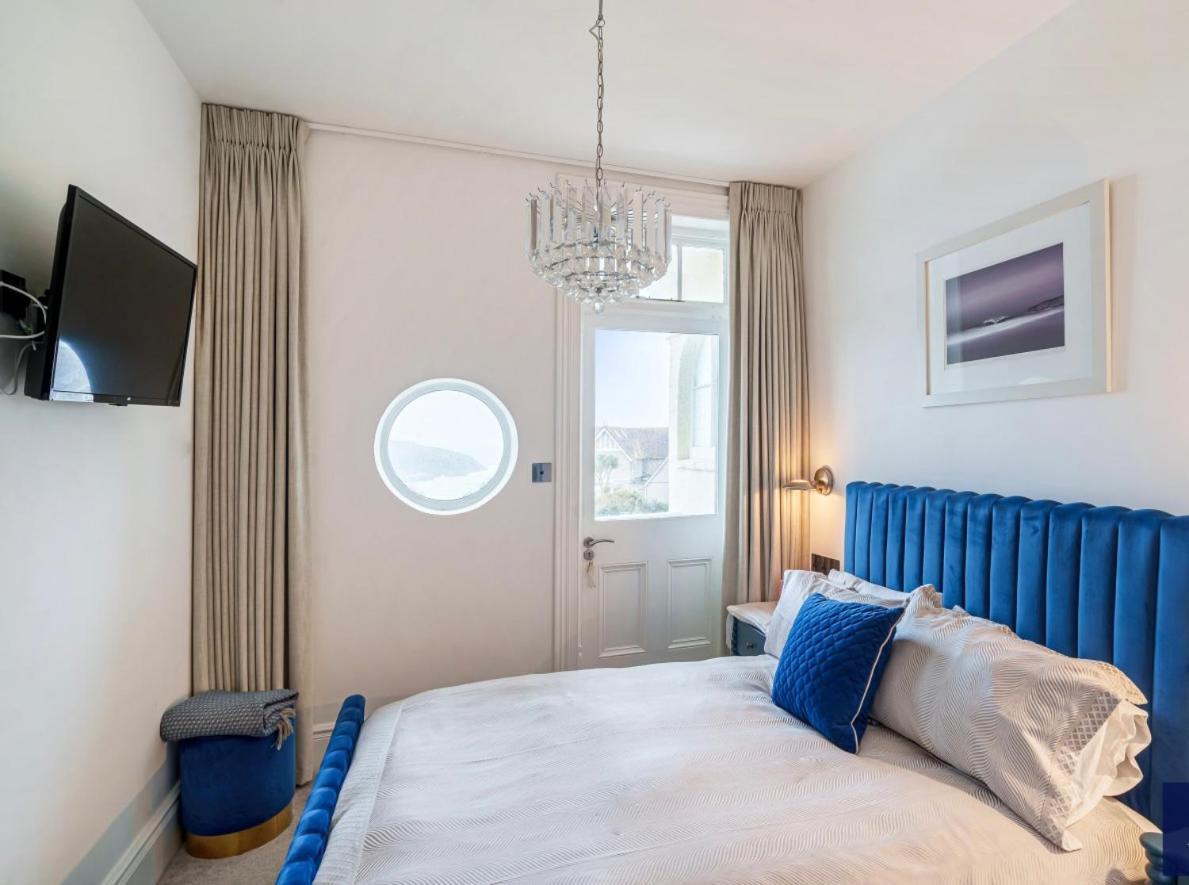 Lazy Waves Boutique B&B New Quay Dış mekan fotoğraf