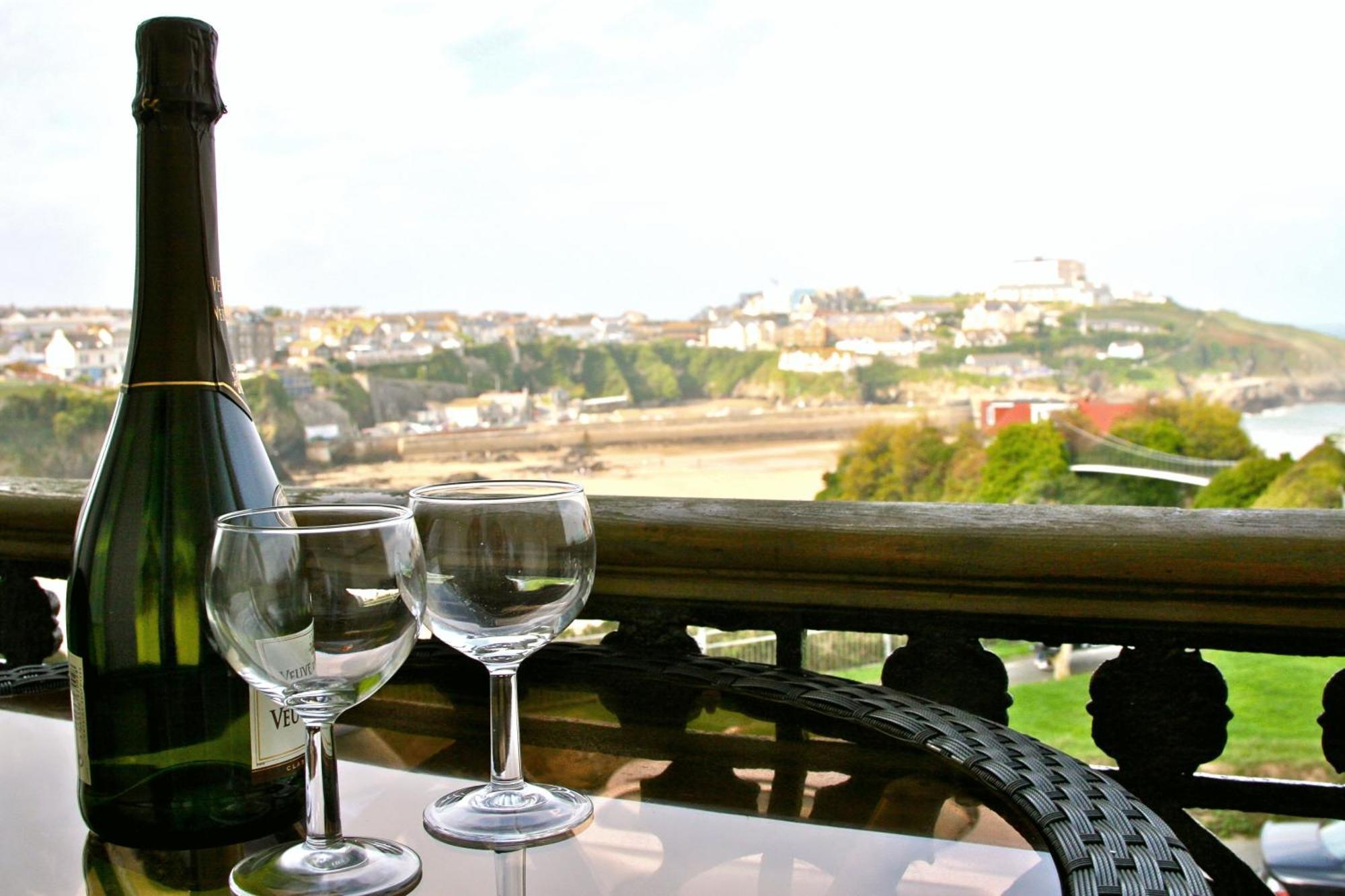 Lazy Waves Boutique B&B New Quay Dış mekan fotoğraf