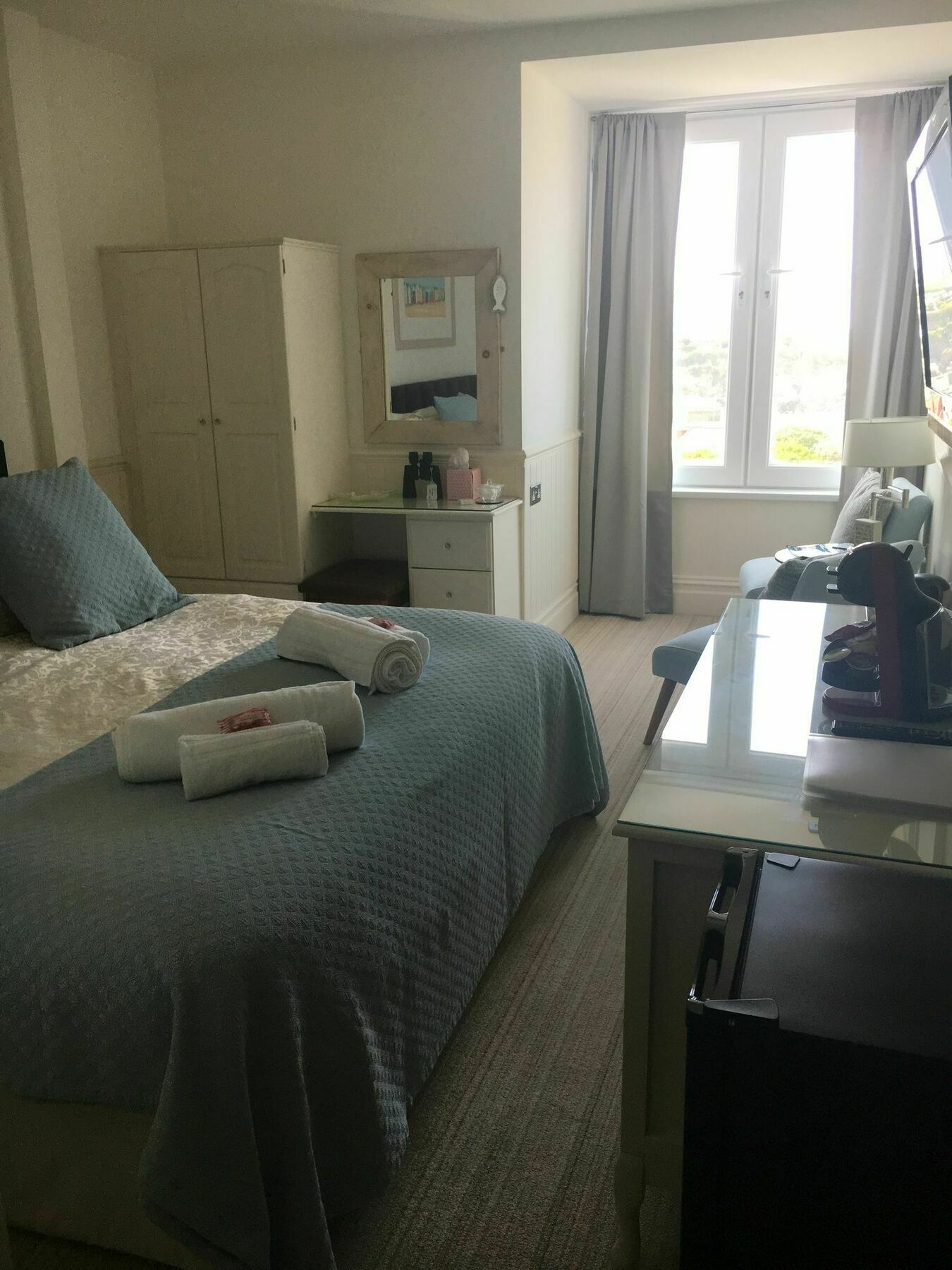 Lazy Waves Boutique B&B New Quay Dış mekan fotoğraf