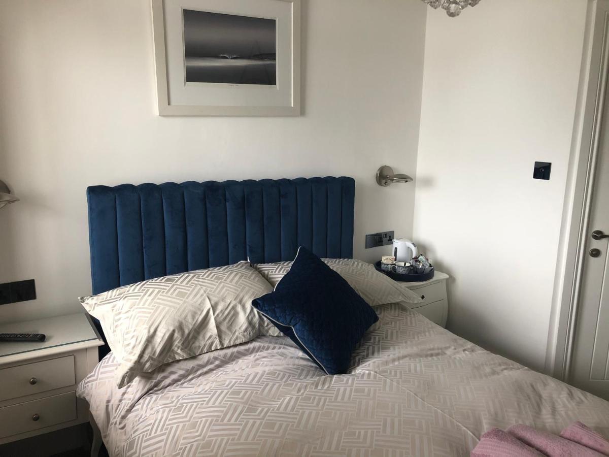 Lazy Waves Boutique B&B New Quay Dış mekan fotoğraf